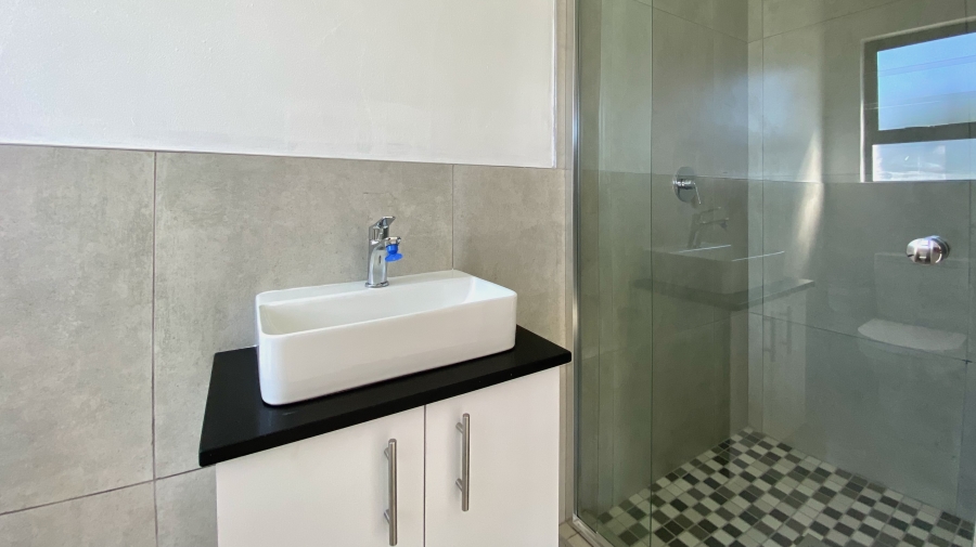 2 Bedroom Property for Sale in Velddrif Western Cape